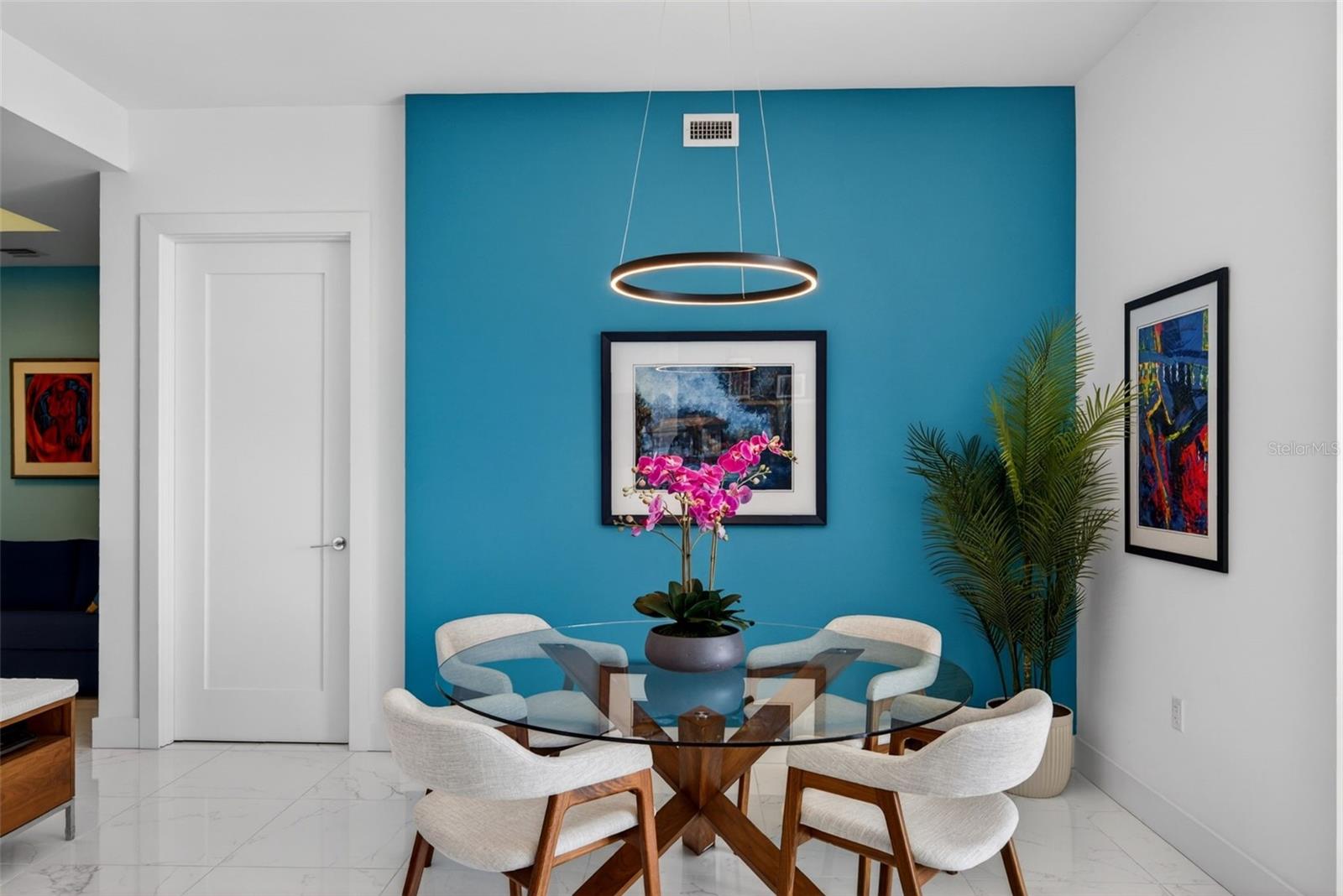 111 S PINEAPPLE AVE #904