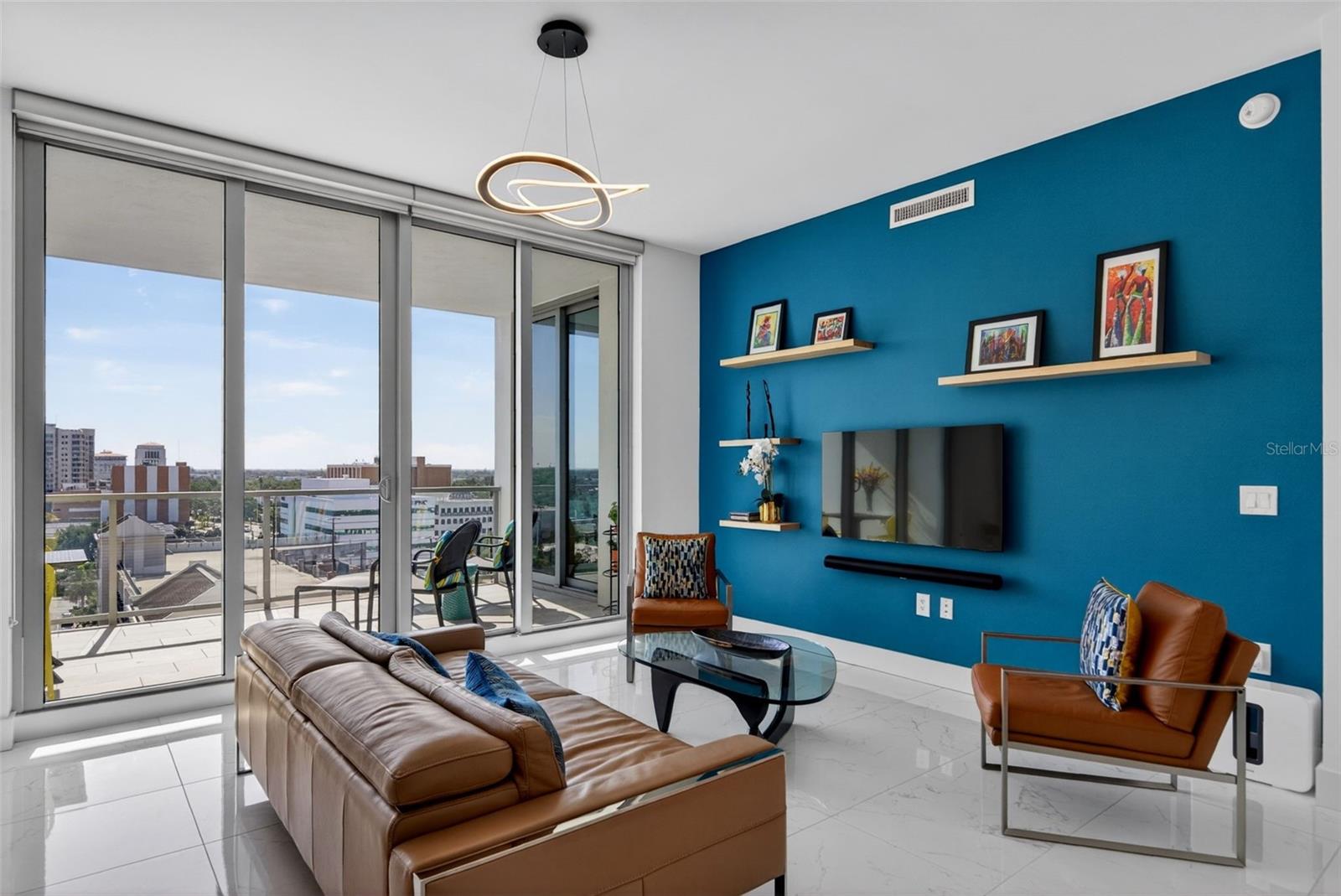 111 S PINEAPPLE AVE #904