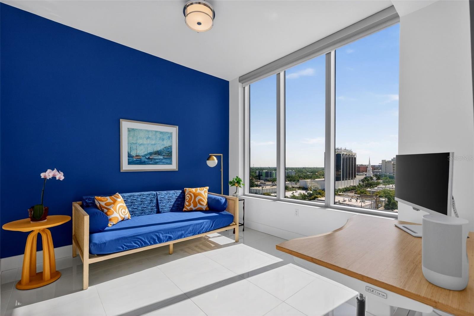 111 S PINEAPPLE AVE #904