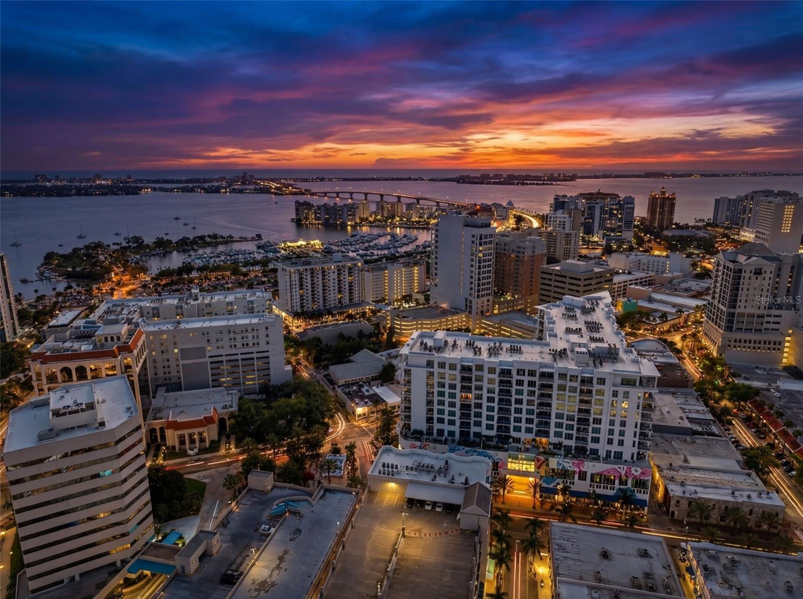 111 S PINEAPPLE AVE #904