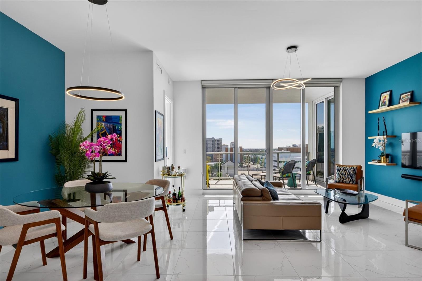 111 S PINEAPPLE AVE #904