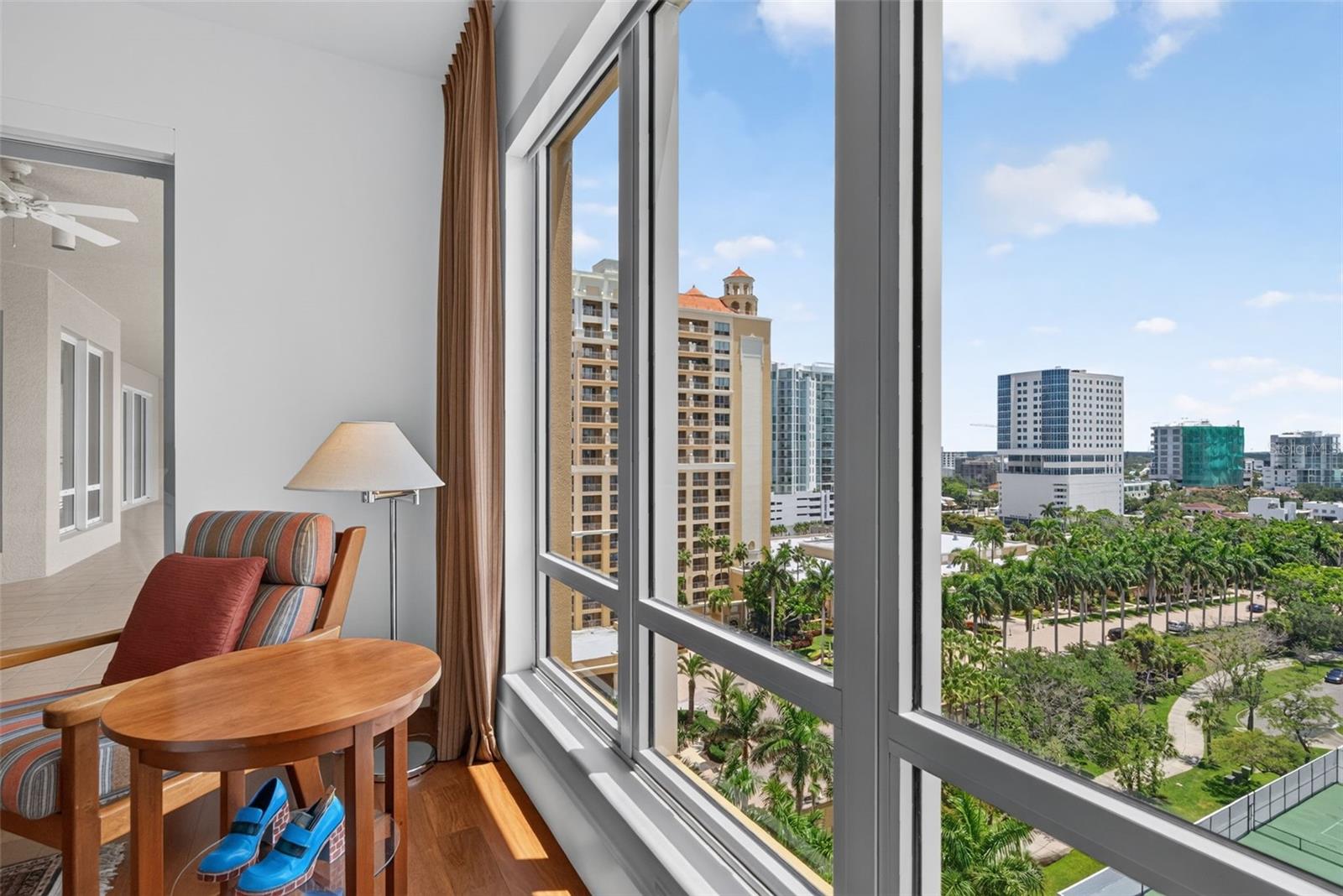 35 WATERGATE DR #1104