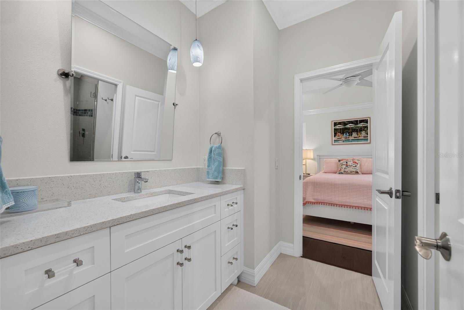 70 ISLAND CIR