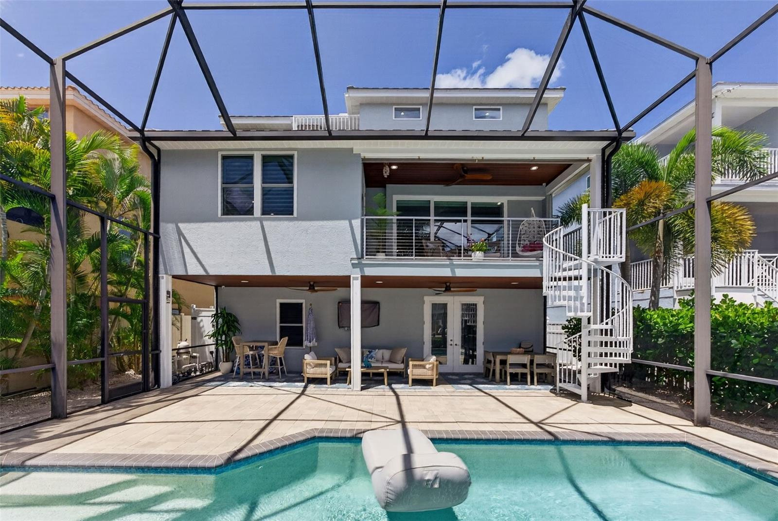70 ISLAND CIR