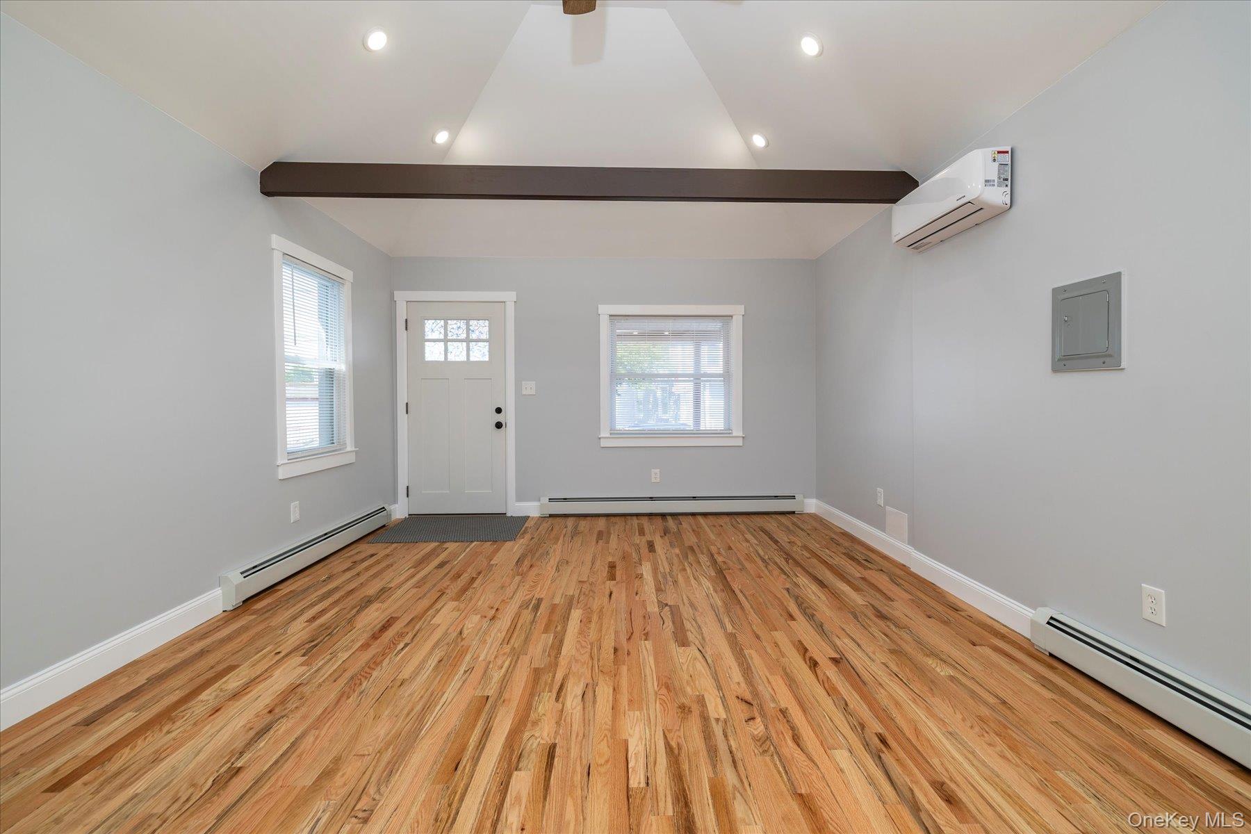 318-320 Beach 88th Street