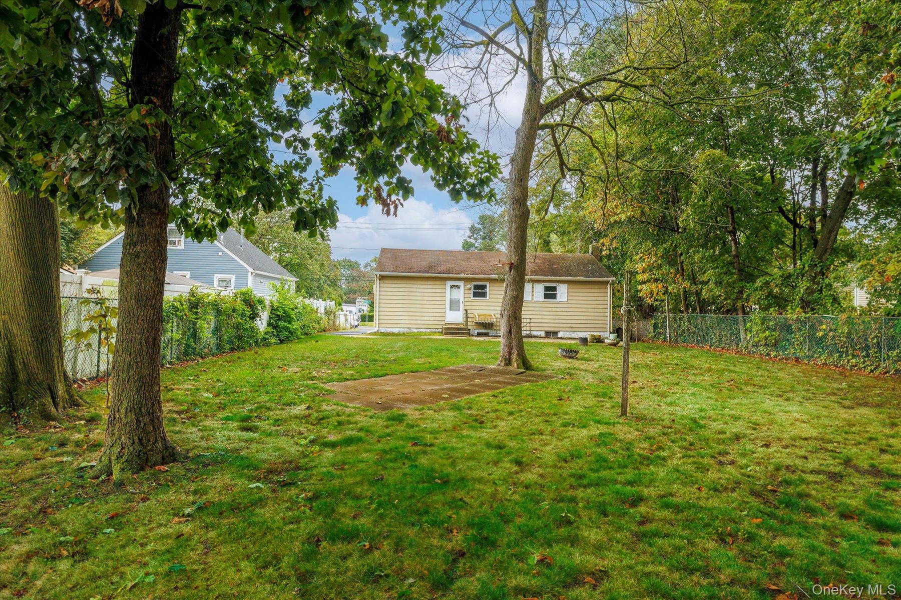 118 Coolidge Avenue