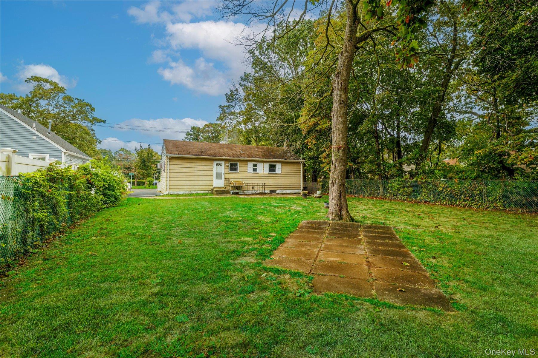 118 Coolidge Avenue