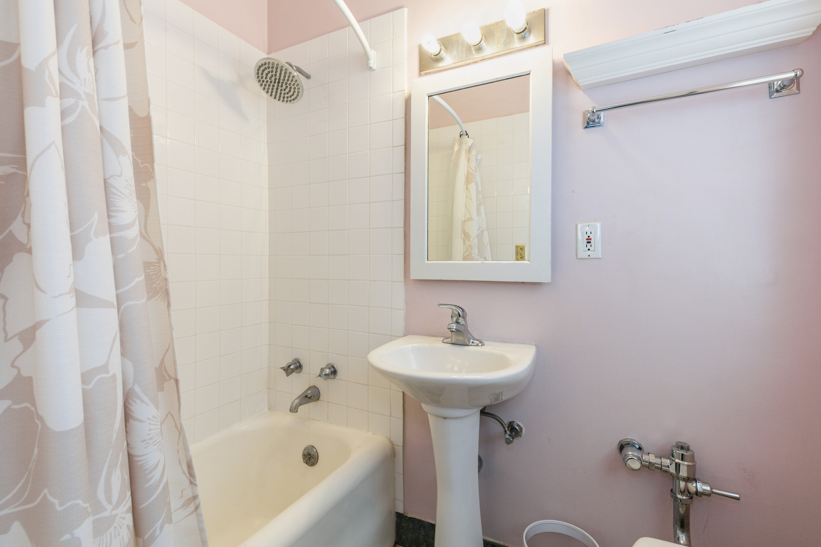 1518 W Thorndale Avenue Unit: 3W