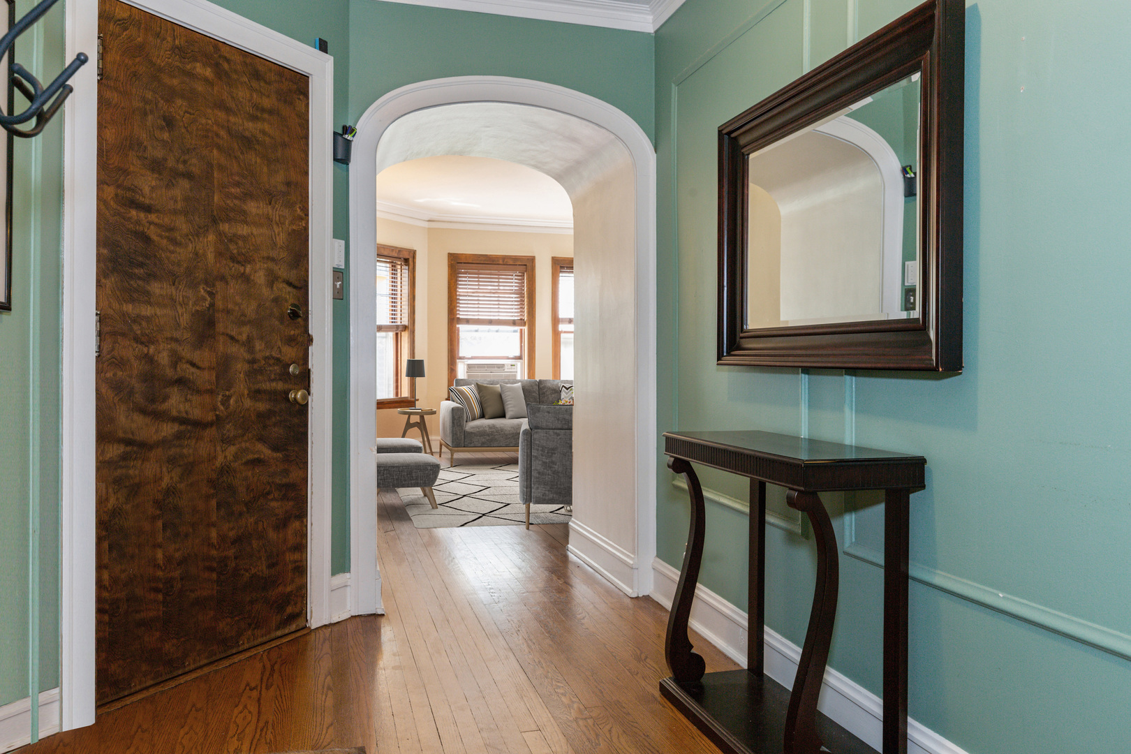 1518 W Thorndale Avenue Unit: 3W