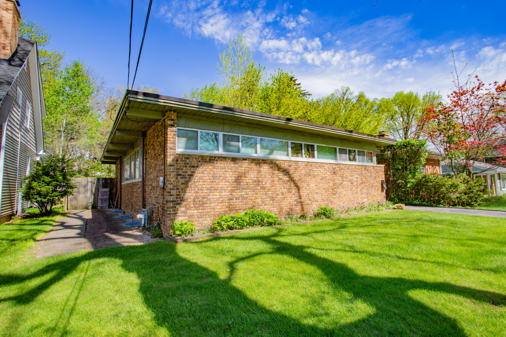 2056 Old Glenview Road