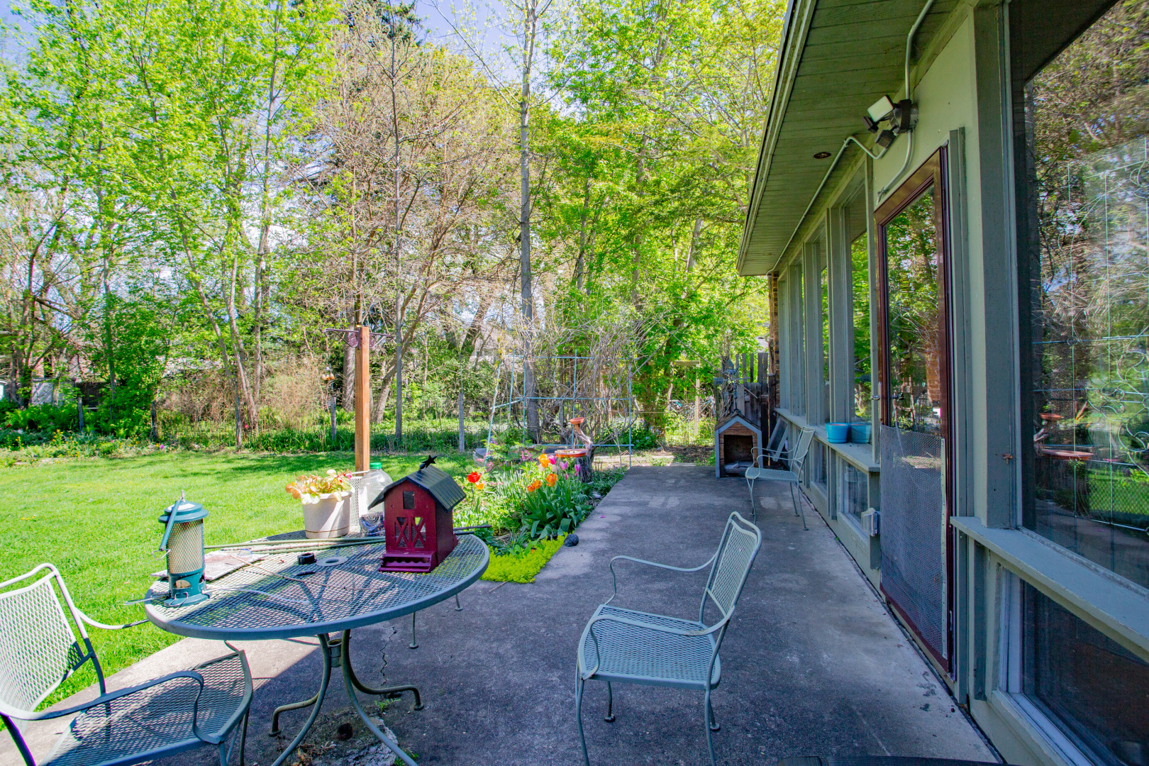 2056 Old Glenview Road