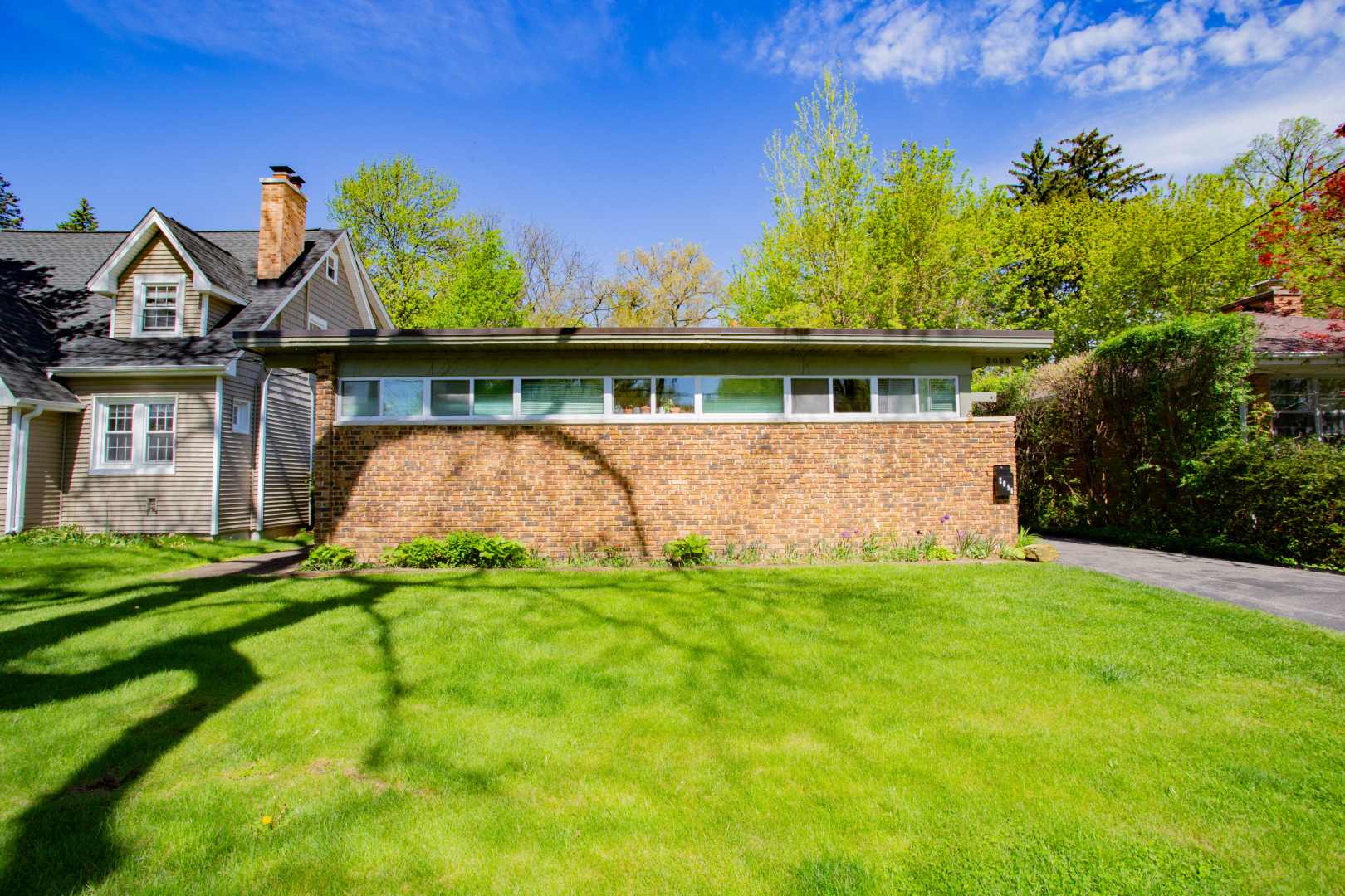 2056 Old Glenview Road