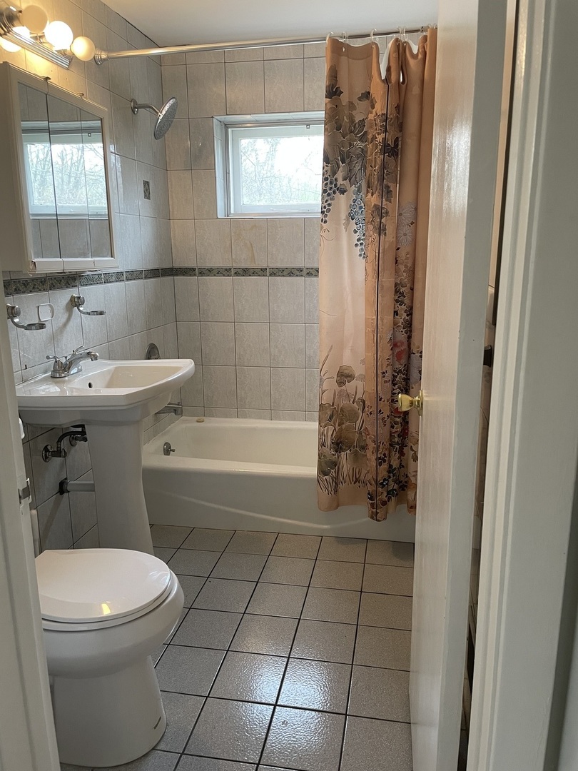 880 Bittersweet Drive