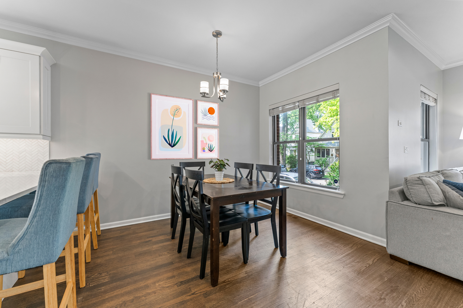 6351 N GLENWOOD Avenue Unit: 1S