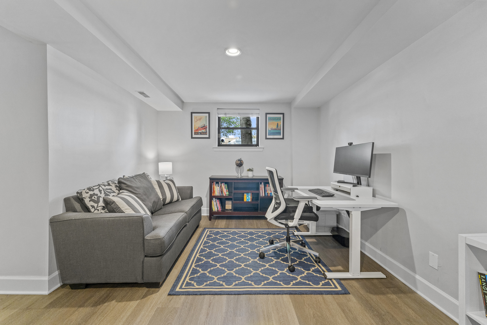 6351 N GLENWOOD Avenue Unit: 1S