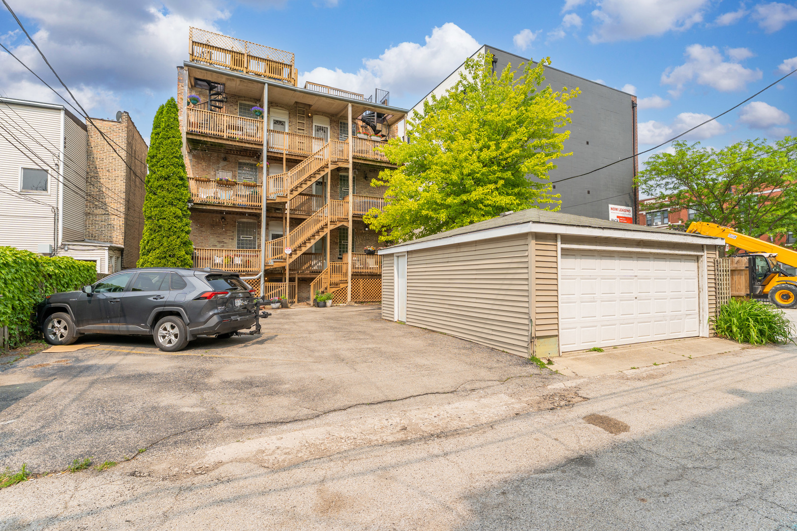 6351 N GLENWOOD Avenue Unit: 1S