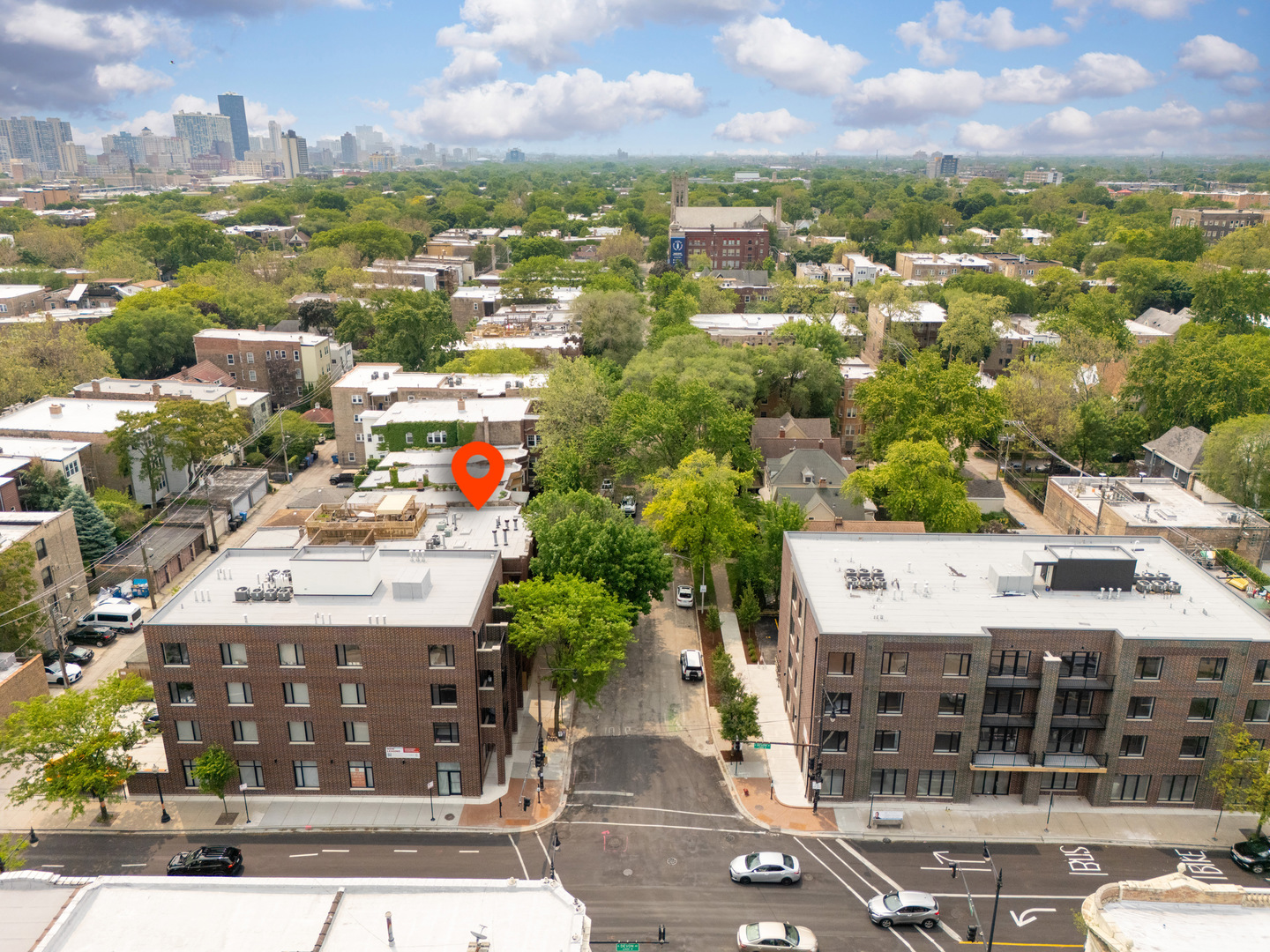 6351 N GLENWOOD Avenue Unit: 1S