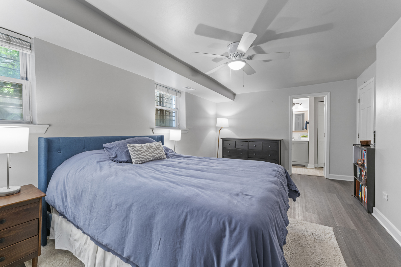 6351 N GLENWOOD Avenue Unit: 1S