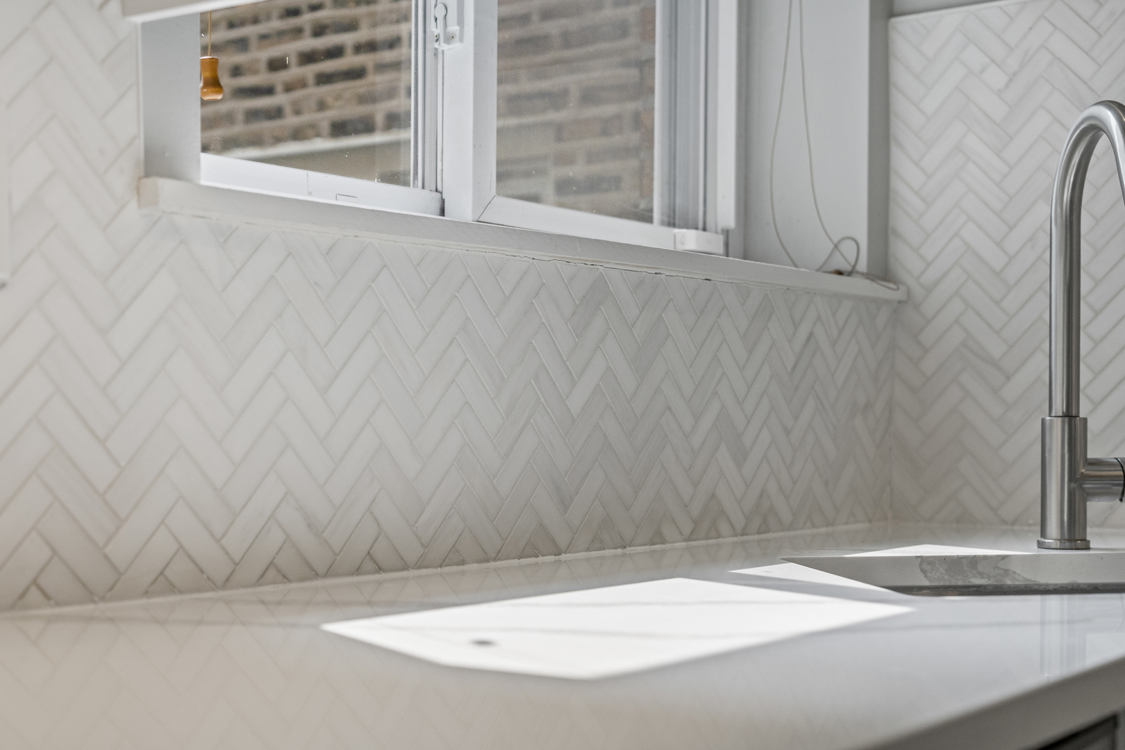 6351 N GLENWOOD Avenue Unit: 1S