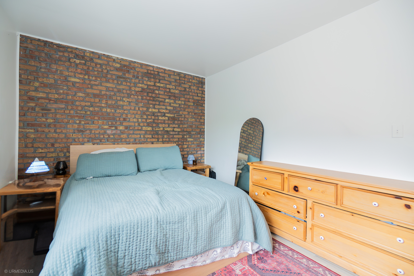 455 W Grant Place Unit: 9