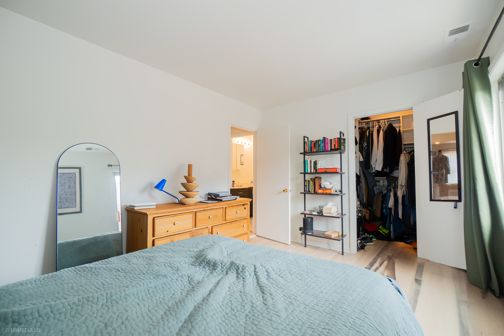 455 W Grant Place Unit: 9