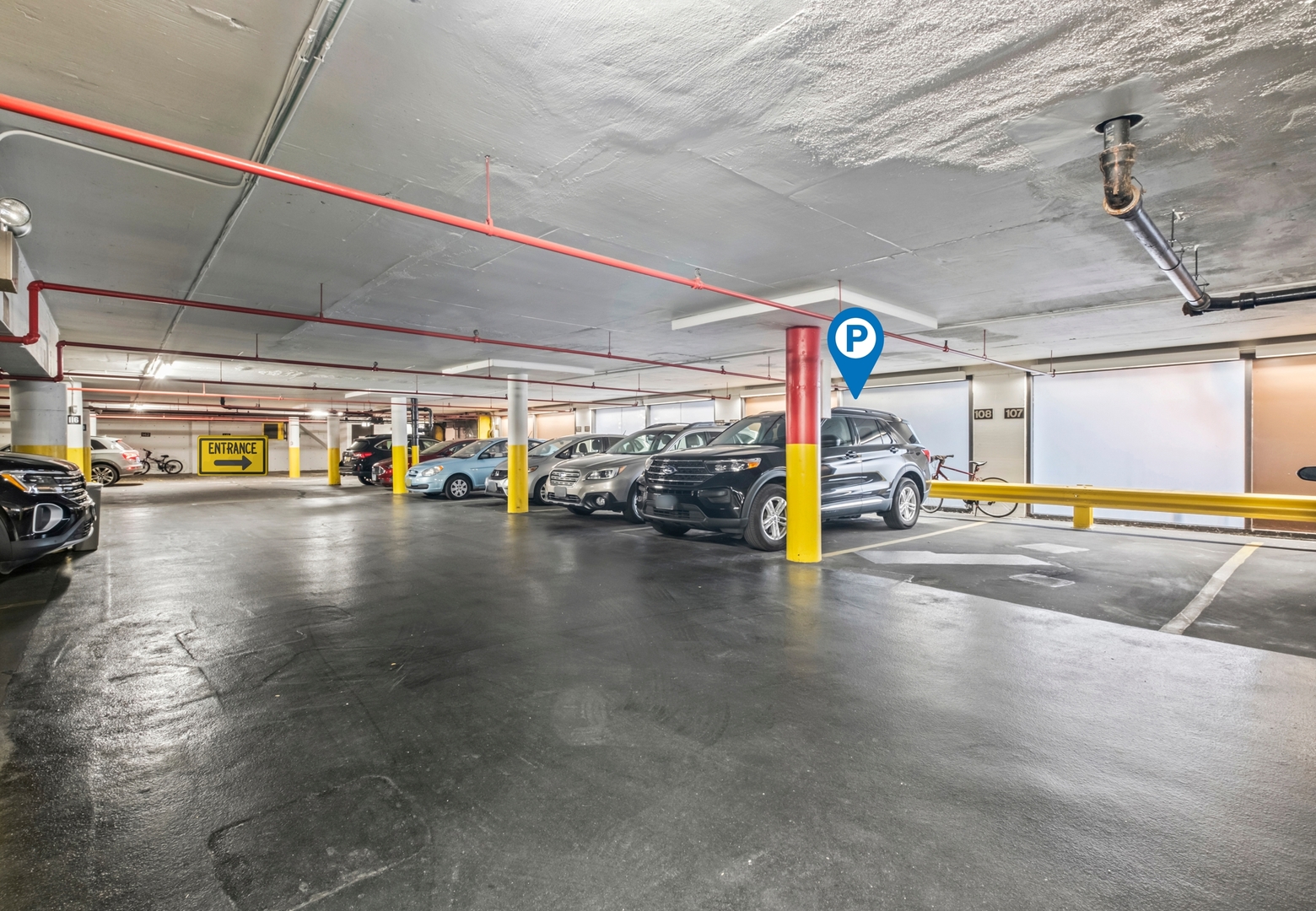 4343 N Clarendon Avenue Unit: 717