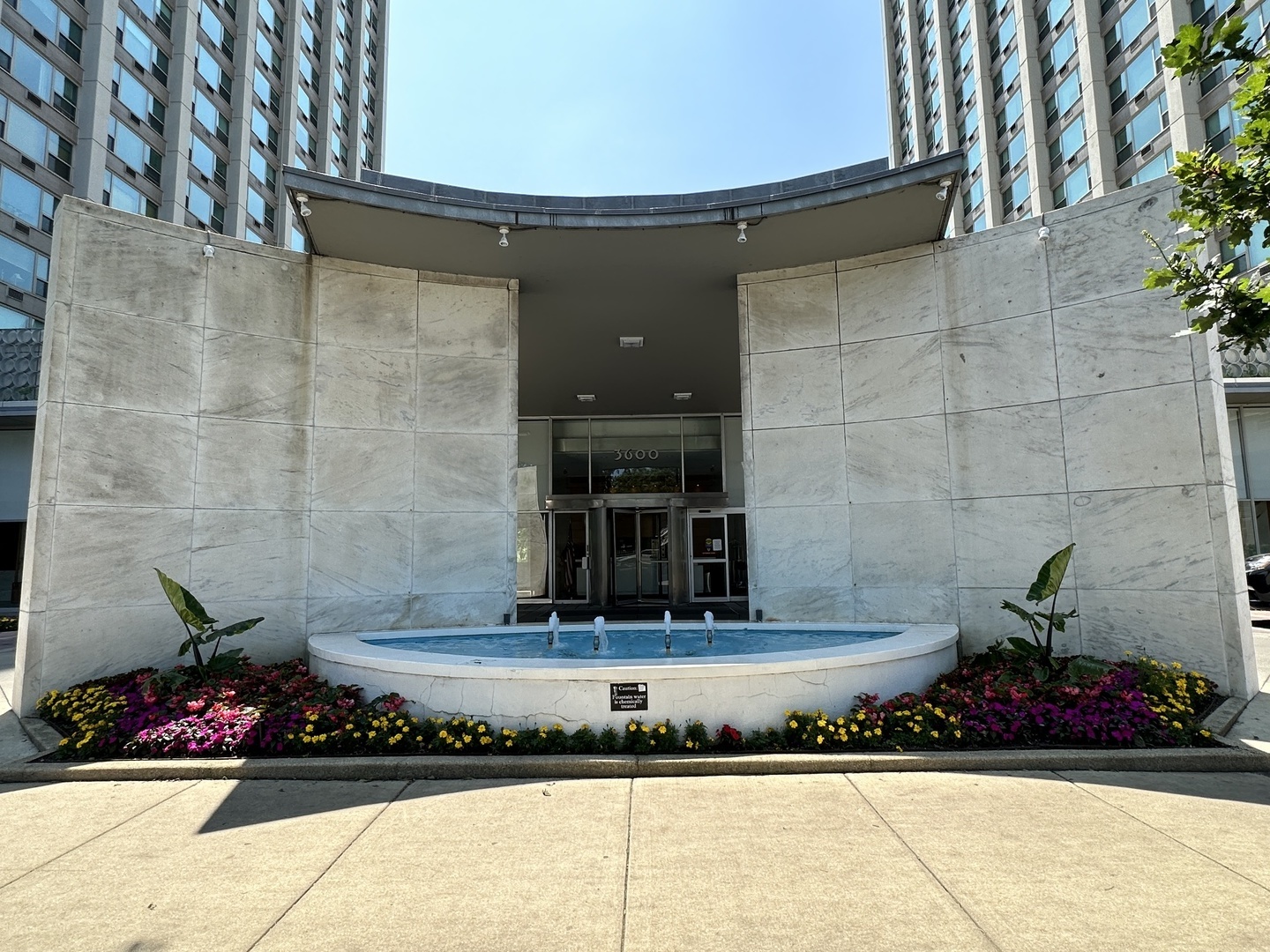 3600 N Lake Shore Drive Unit: 1504
