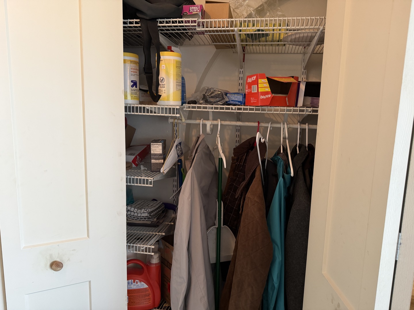 300 N STATE Street Unit: 4206
