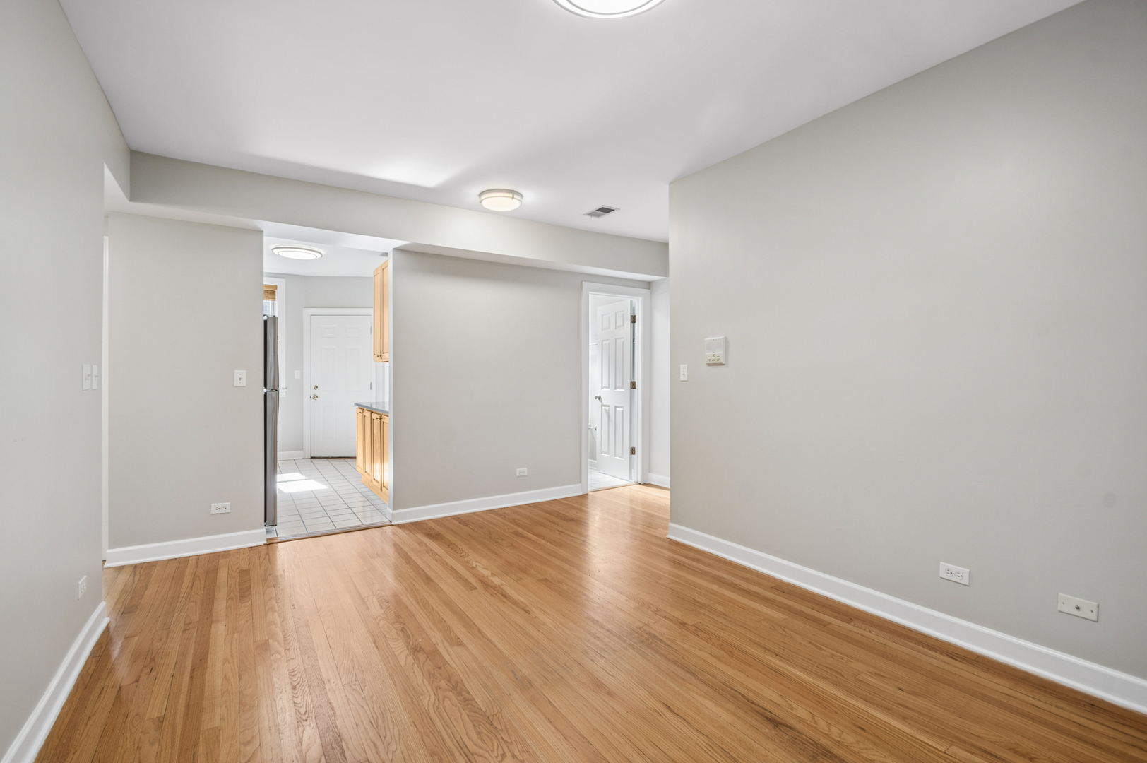4740 N Hamilton Avenue Unit: 3