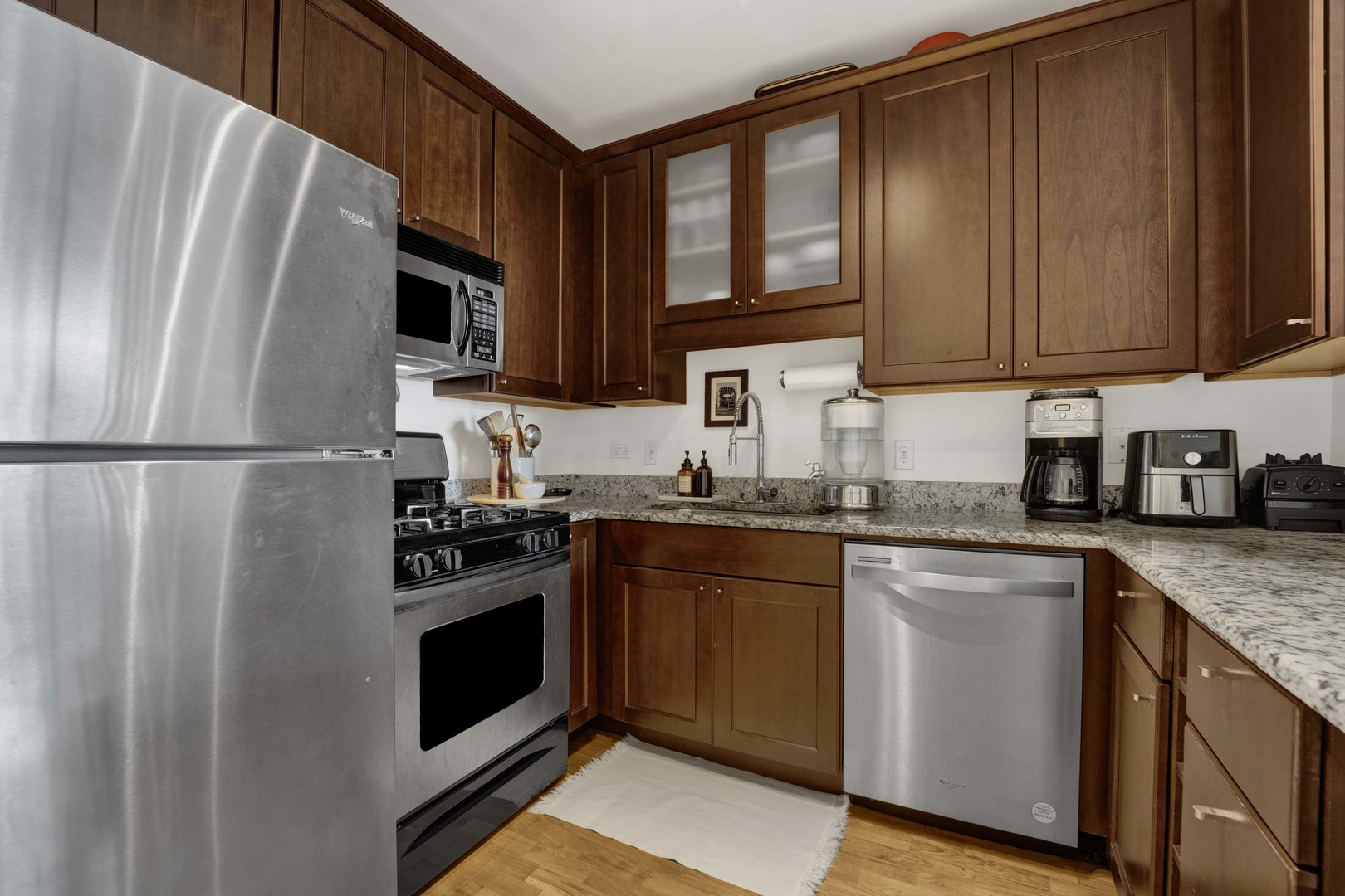 125 S Jefferson Street Unit: 601