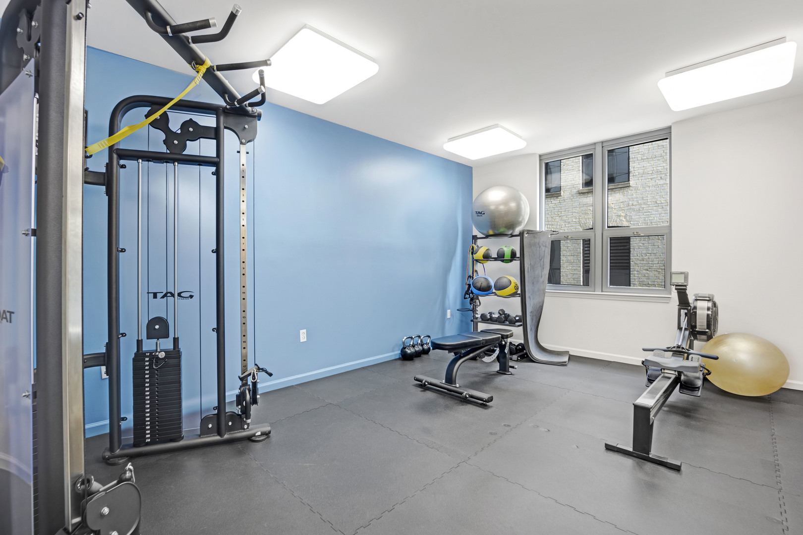 125 S Jefferson Street Unit: 601