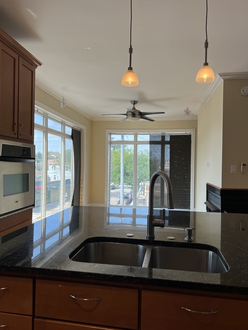 4159 W Fullerton Avenue Unit: 3