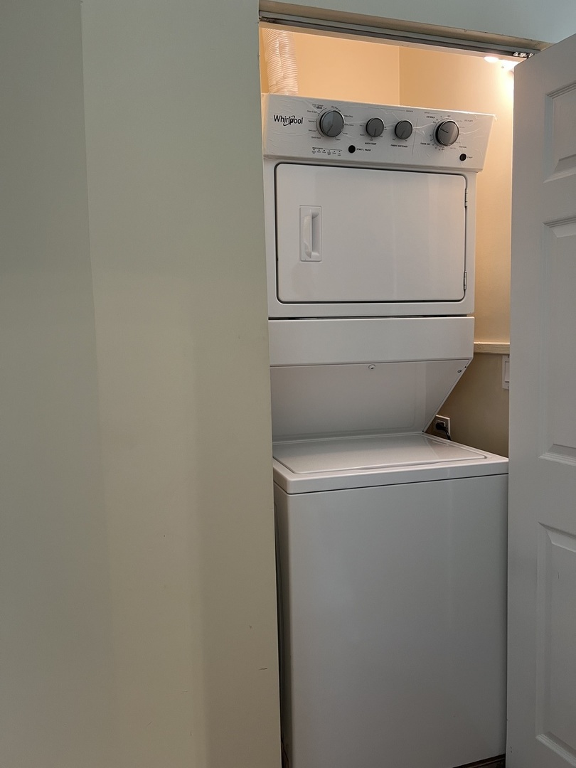 4159 W Fullerton Avenue Unit: 3