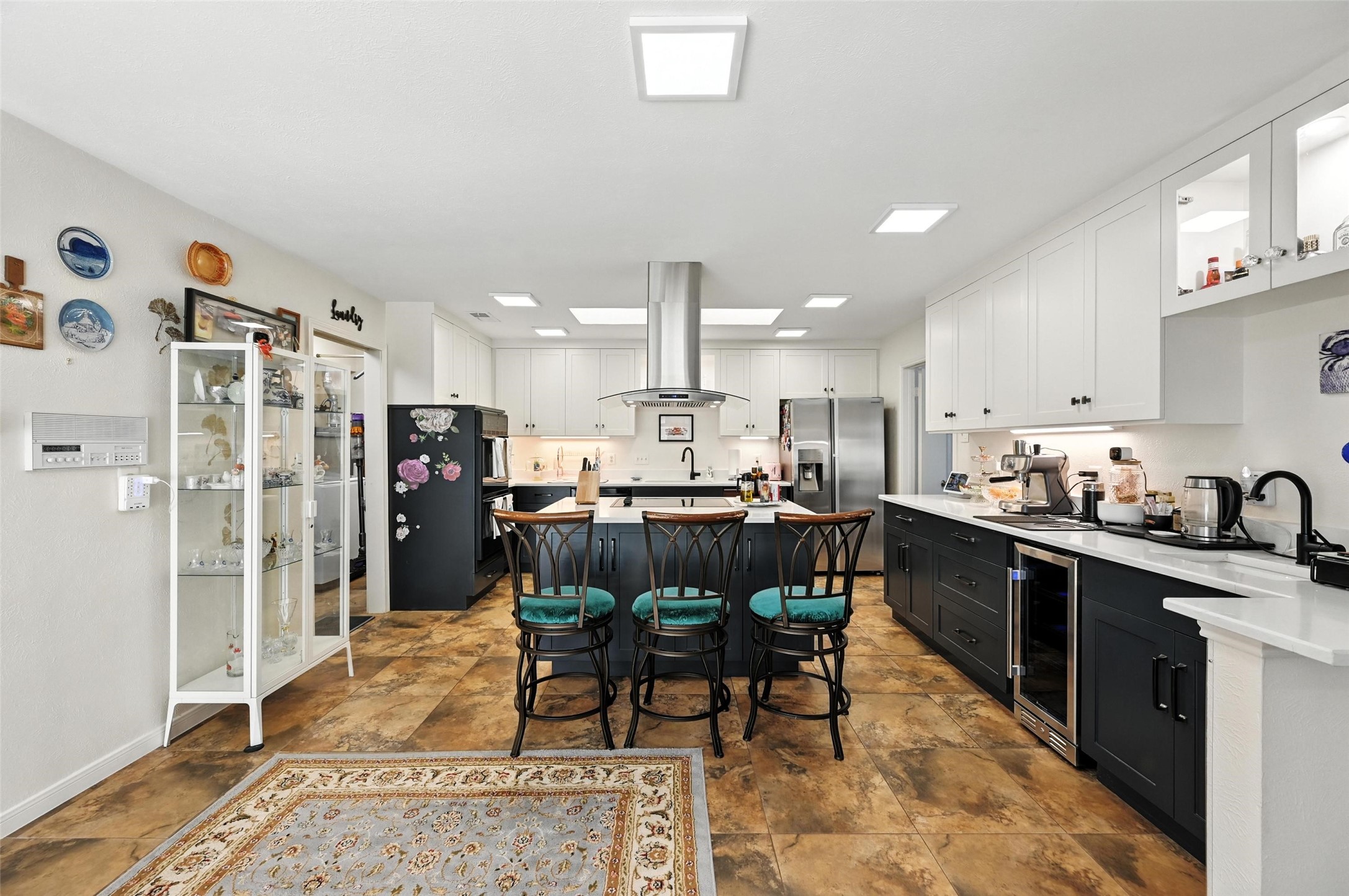 3222 Stonehenge Lane