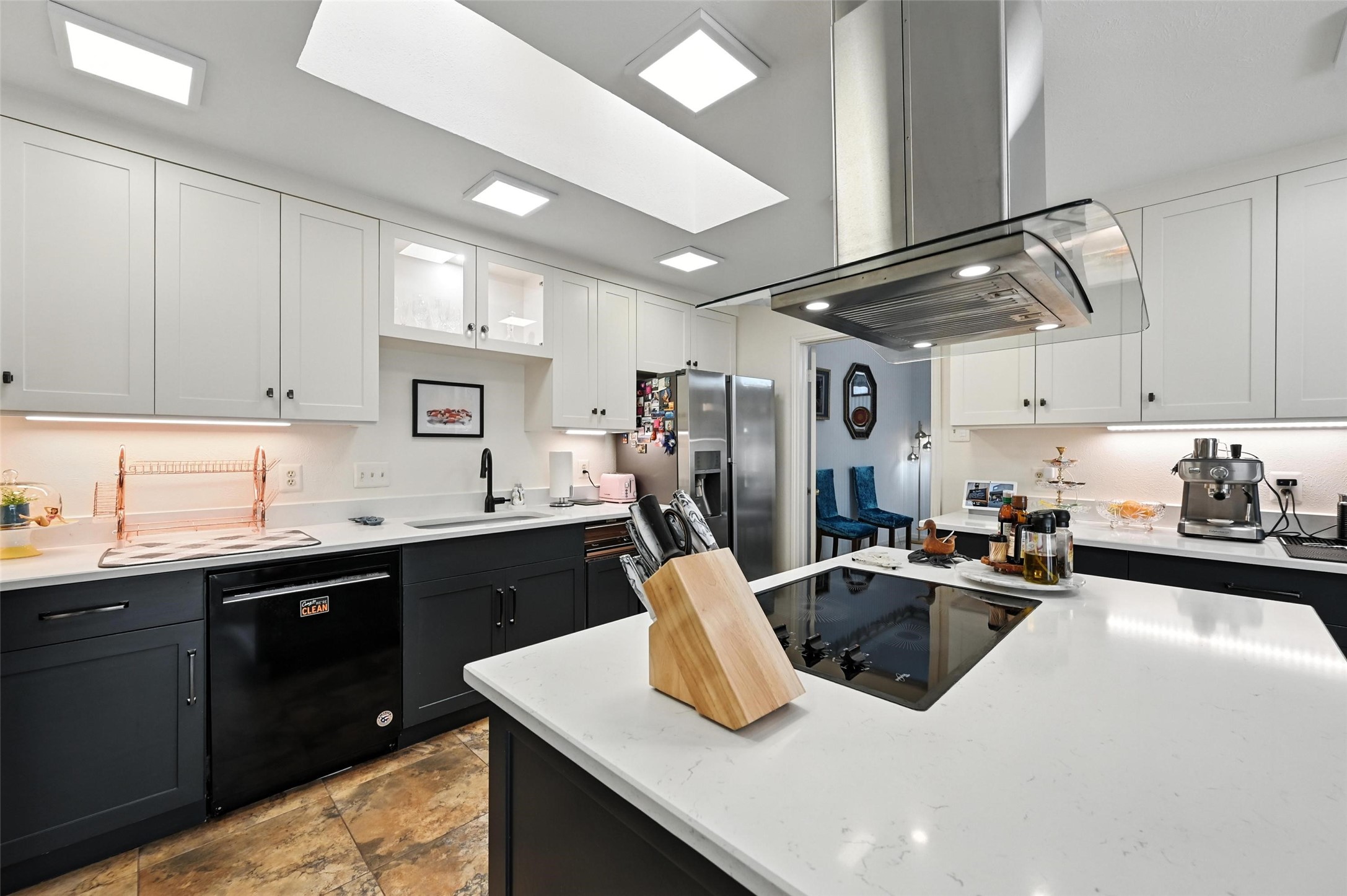 3222 Stonehenge Lane