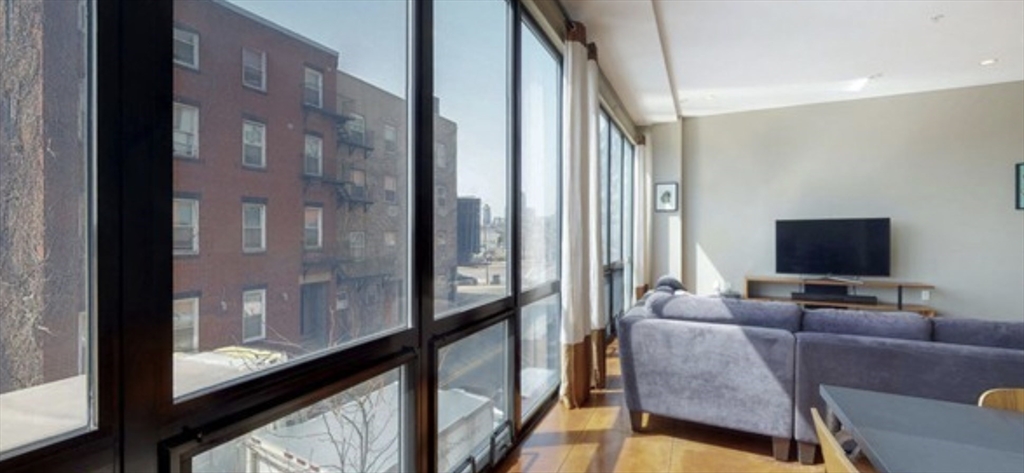 36 A St # 2B