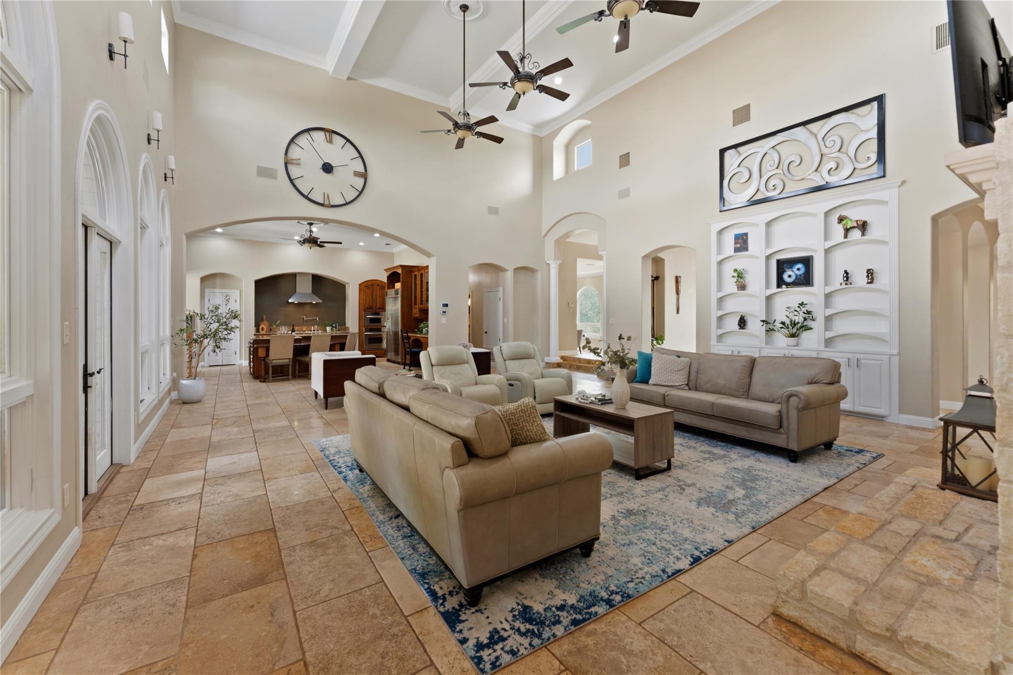 345 Leafdale TRL