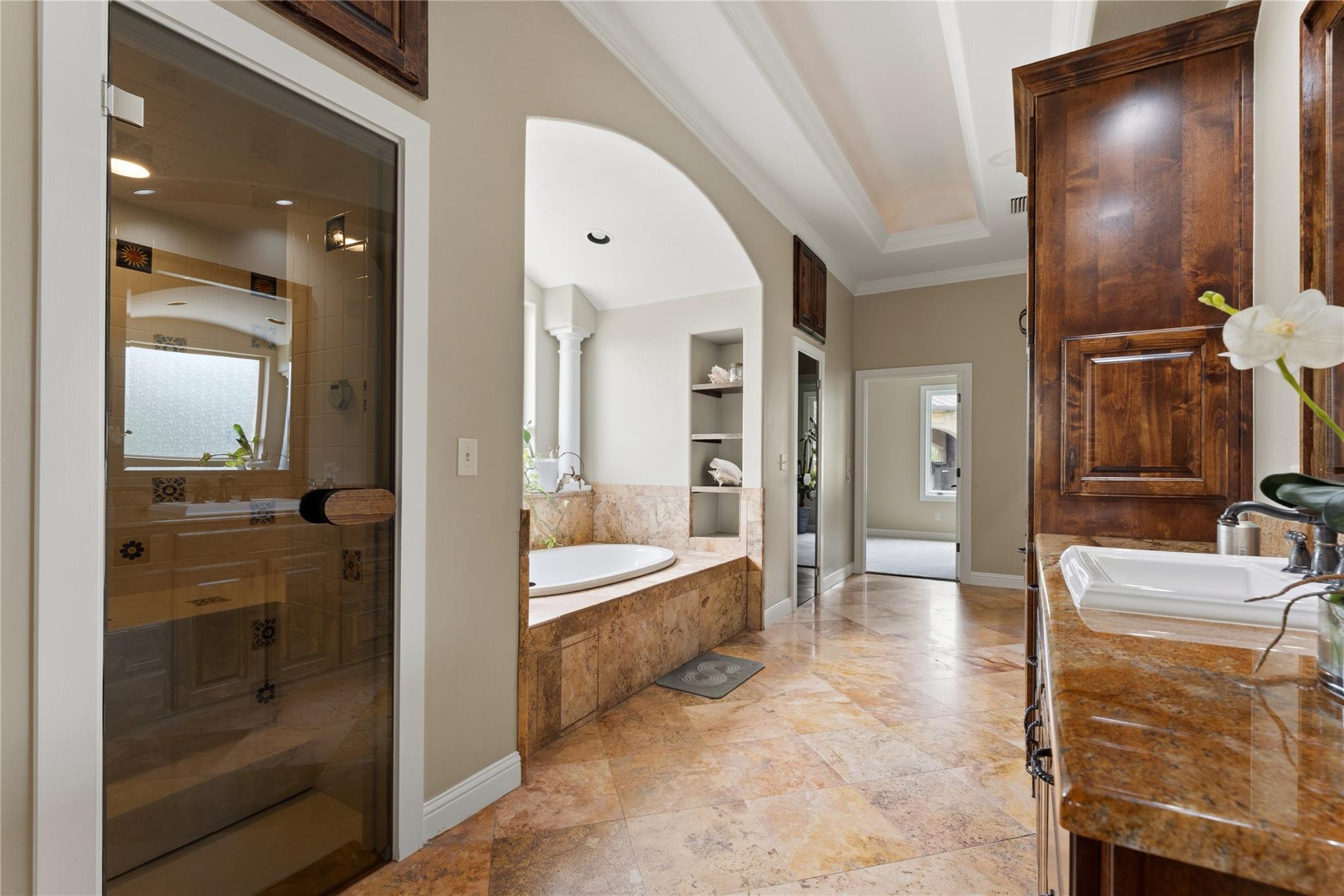 345 Leafdale TRL
