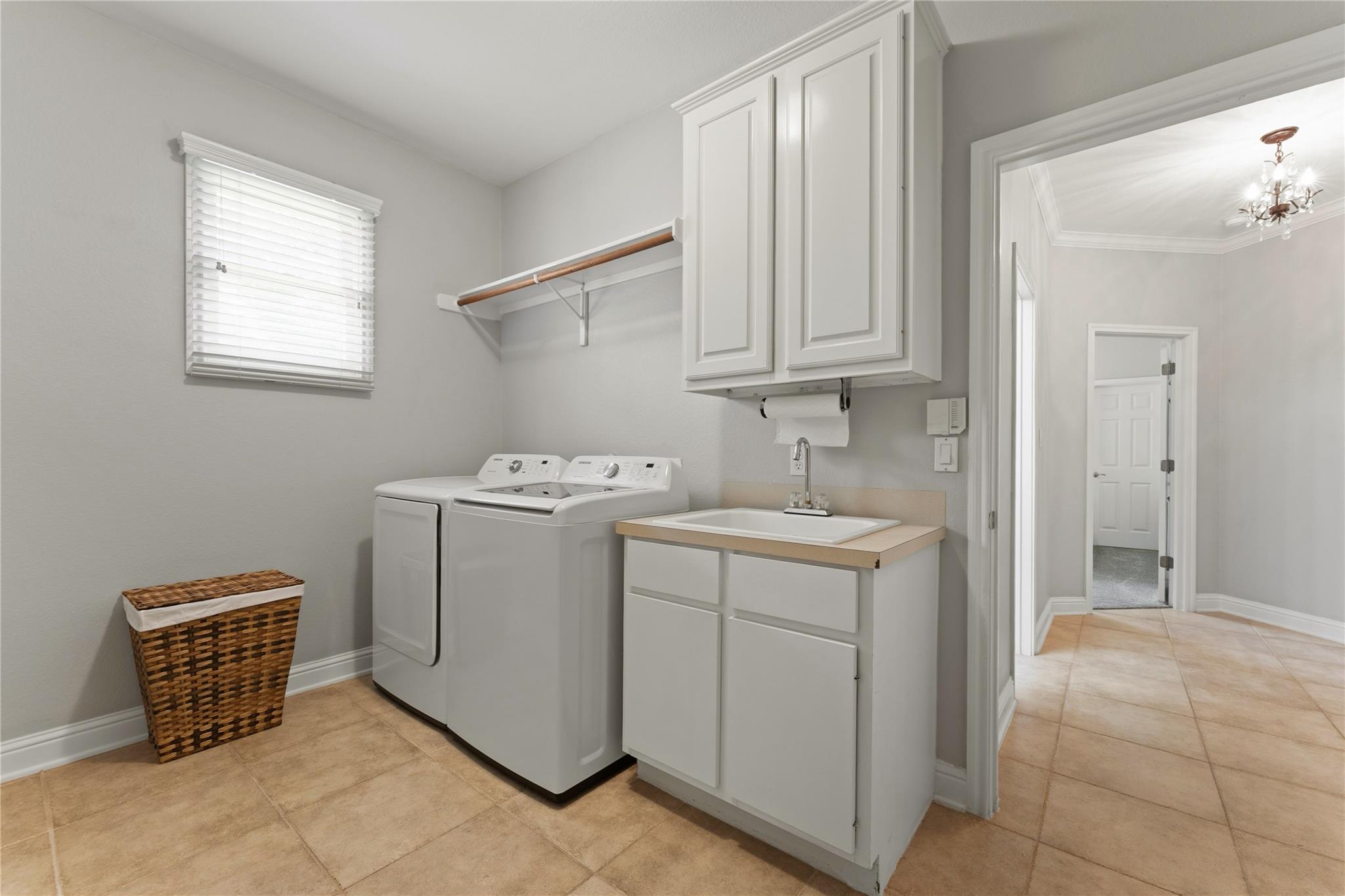 220 Mallet CT