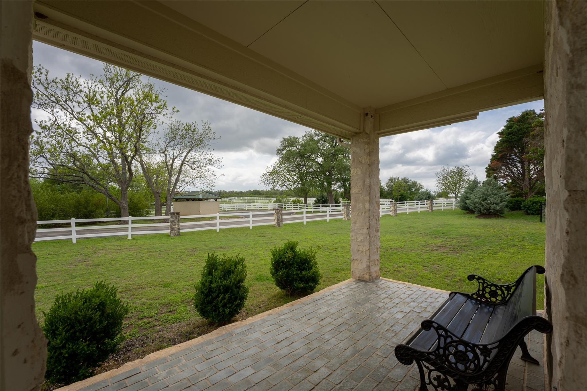 220 Mallet CT