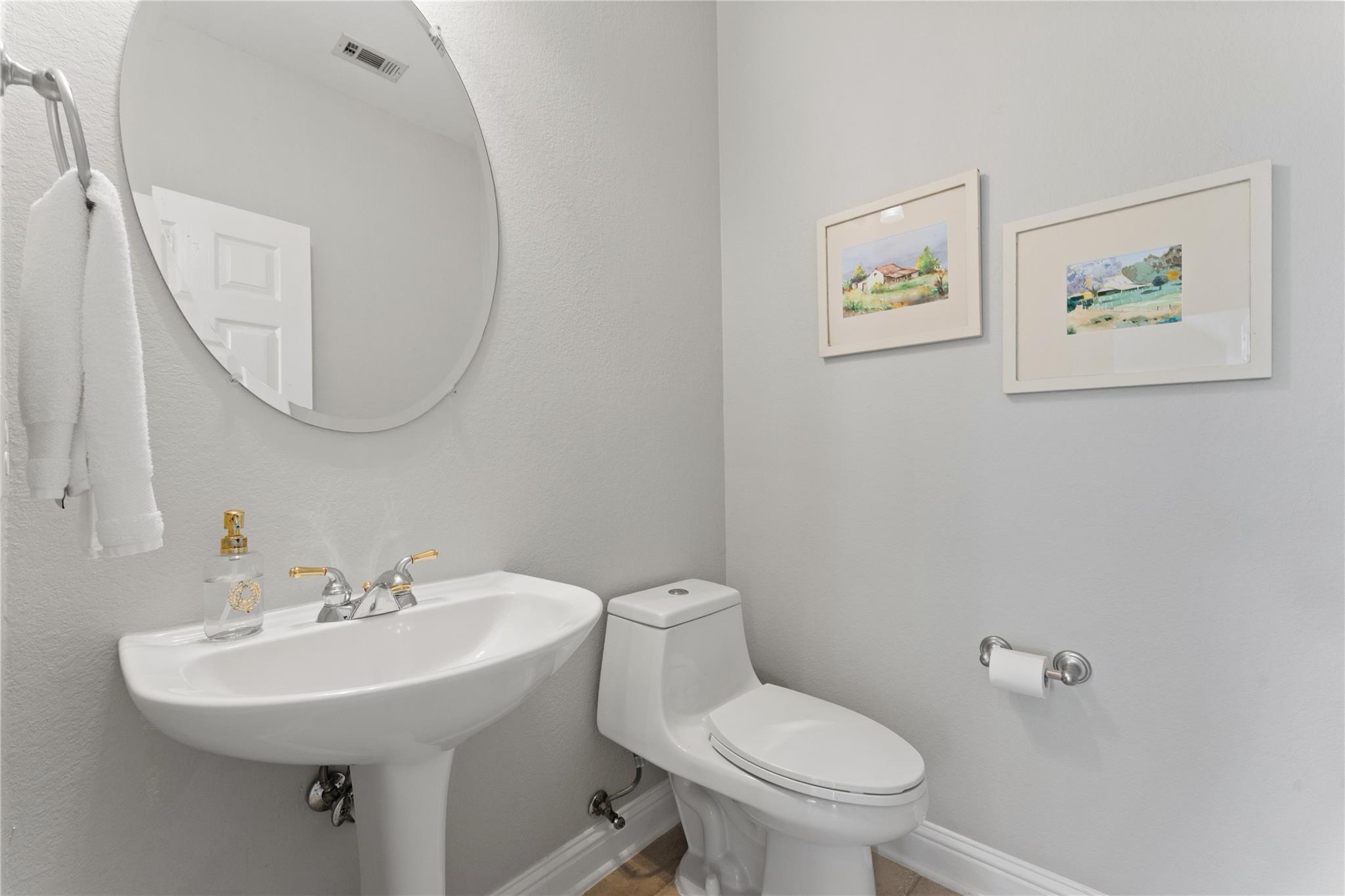 220 Mallet CT