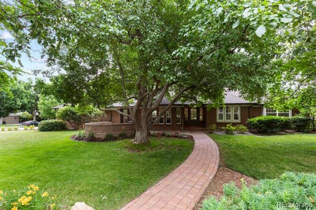 4 Doral Lane