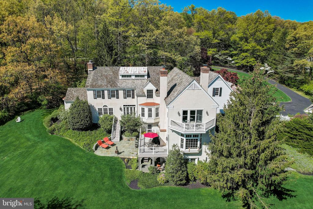 2042 GENERAL ALEXANDER DRIVE