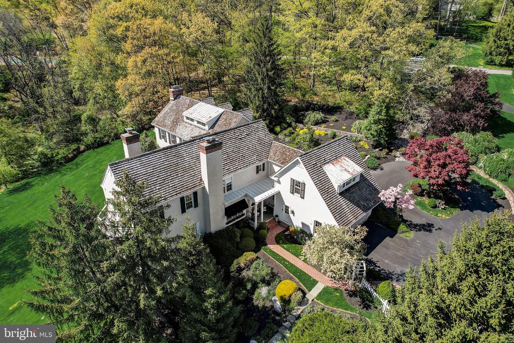 2042 GENERAL ALEXANDER DRIVE