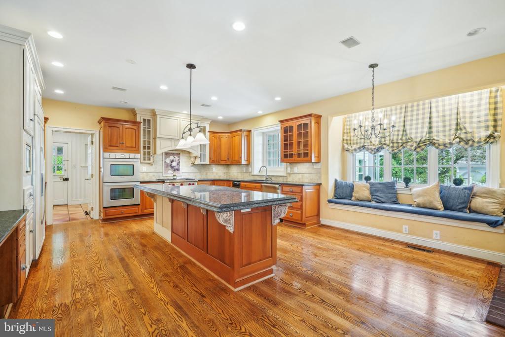 2042 GENERAL ALEXANDER DRIVE
