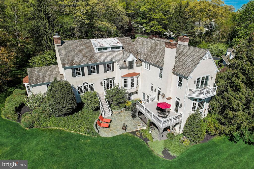 2042 GENERAL ALEXANDER DRIVE
