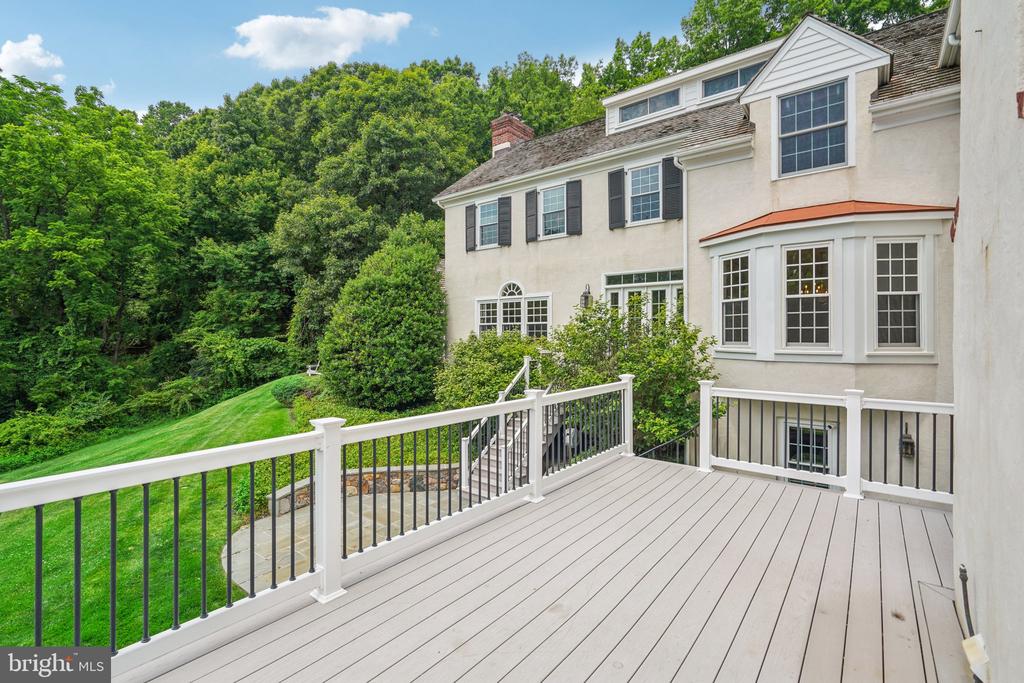 2042 GENERAL ALEXANDER DRIVE