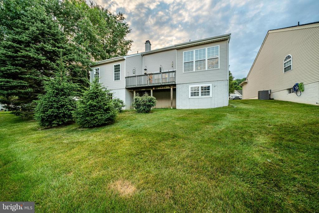 1201 BELLOWS COURT