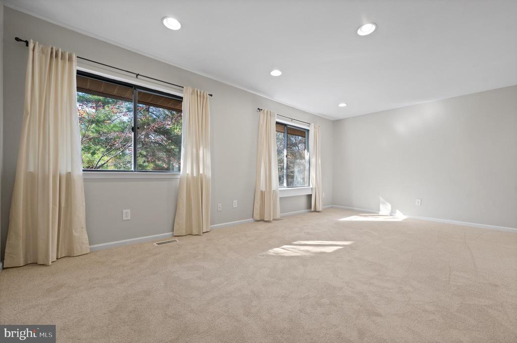 345 PAOLI WOODS