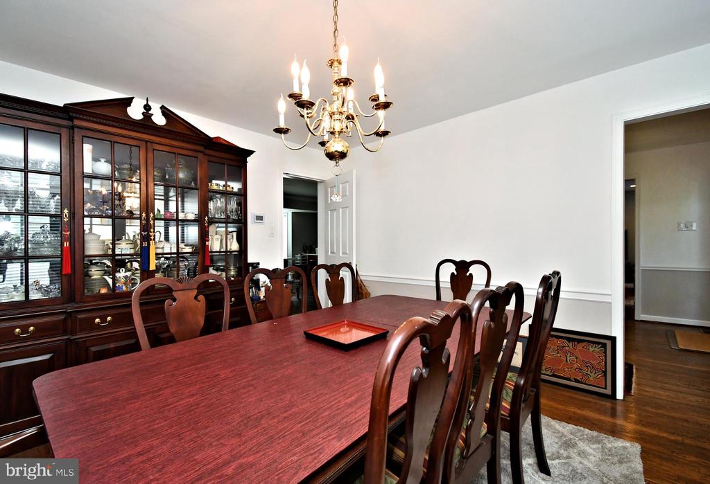 816 GLENN CIRCLE
